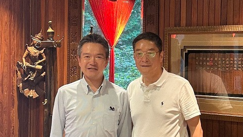 蔡建新總經(jīng)理與4月1日到任的丸紅（上海）有限公司董事長(zhǎng)、總經(jīng)理米谷陽(yáng)一先生會(huì)面